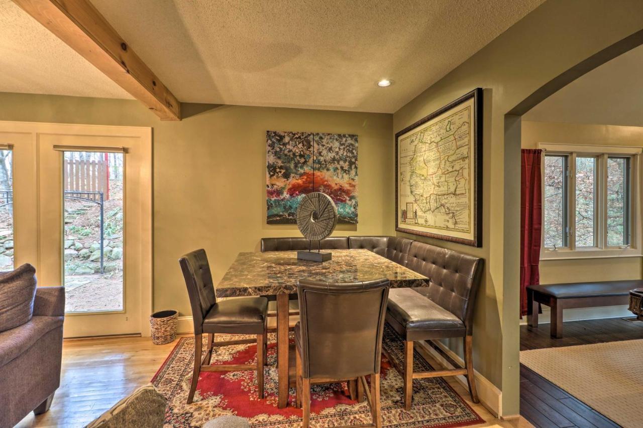 Cozy Conyers Cabin With Fireplace And Pool Table! エクステリア 写真
